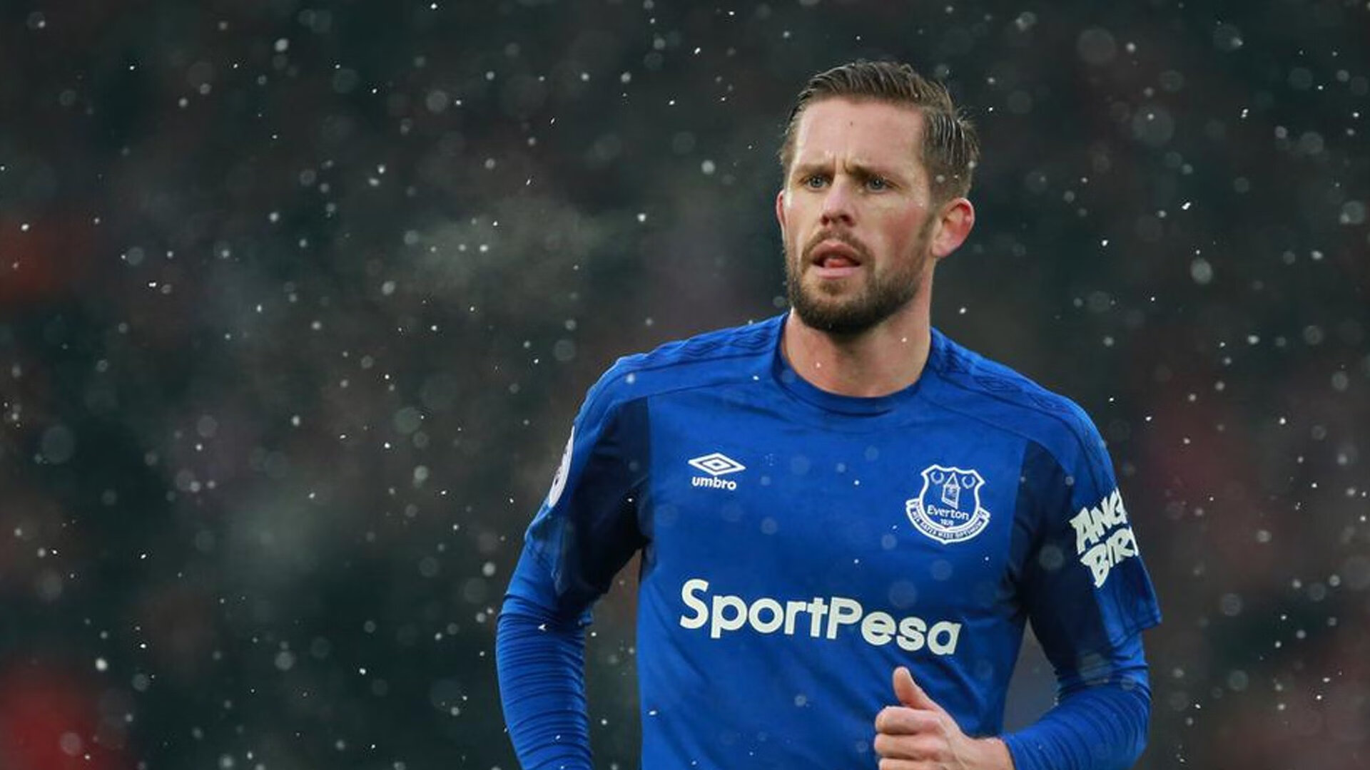 _海底滑索：在水中穿越莫测奇境_，跳入海底视频