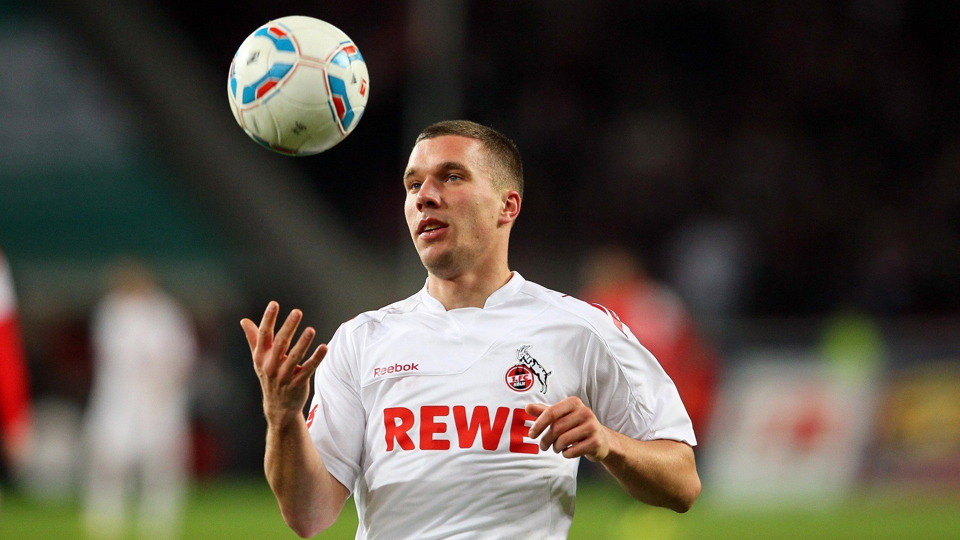 新兴游戏类型引领电竞新潮流,关注度持续升高,新兴的游戏